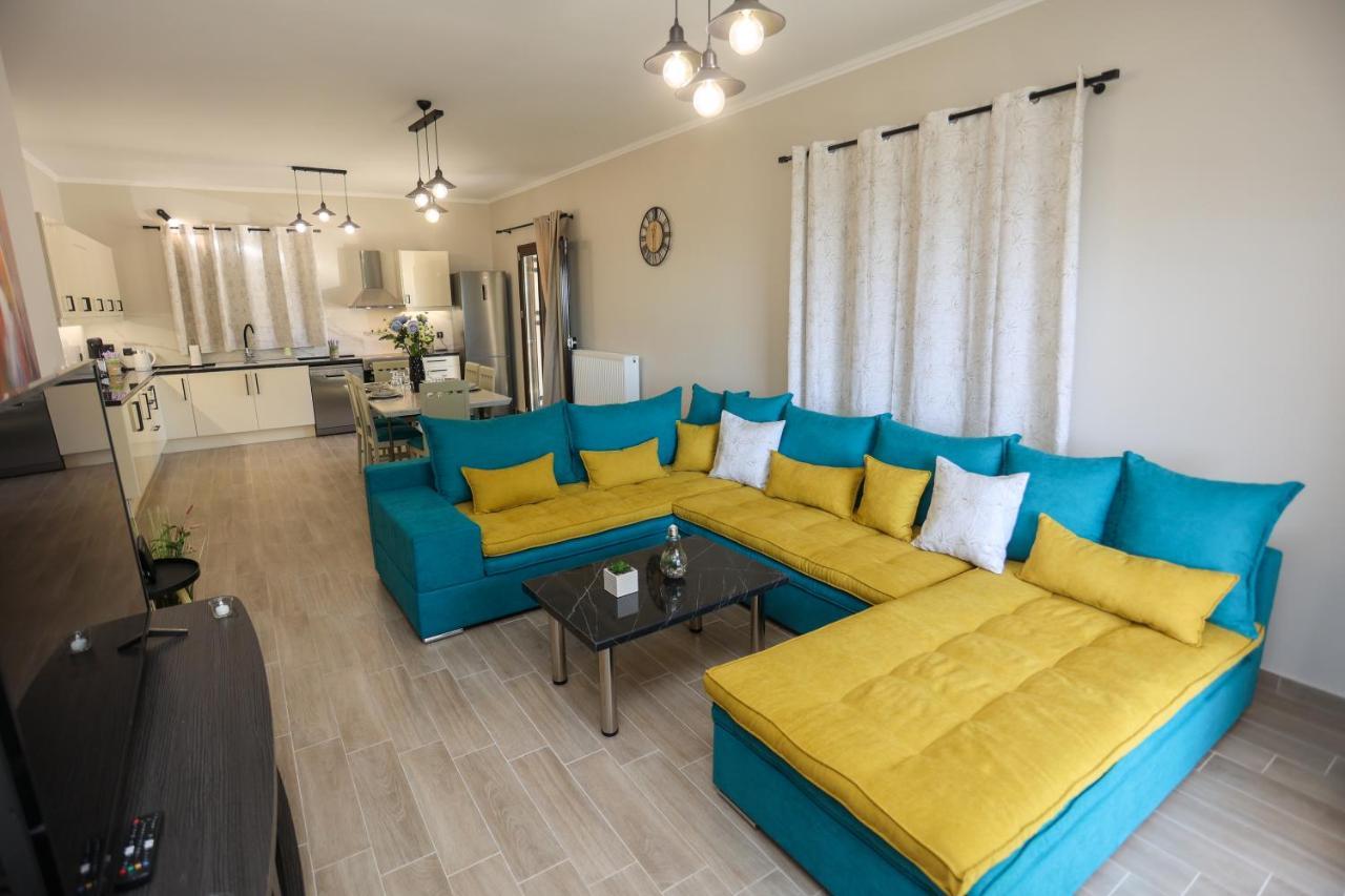 Roberta House *