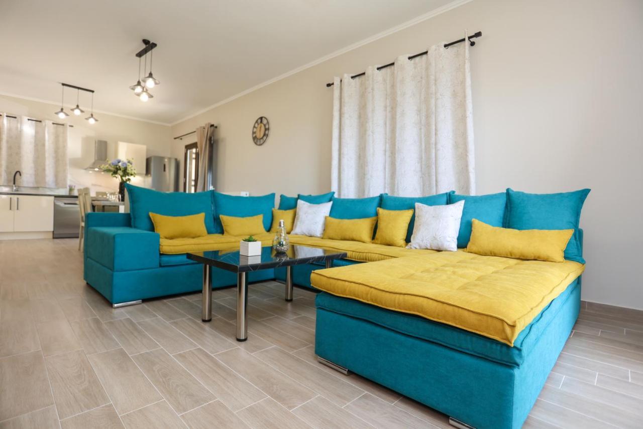 Roberta House Ano Pavliana